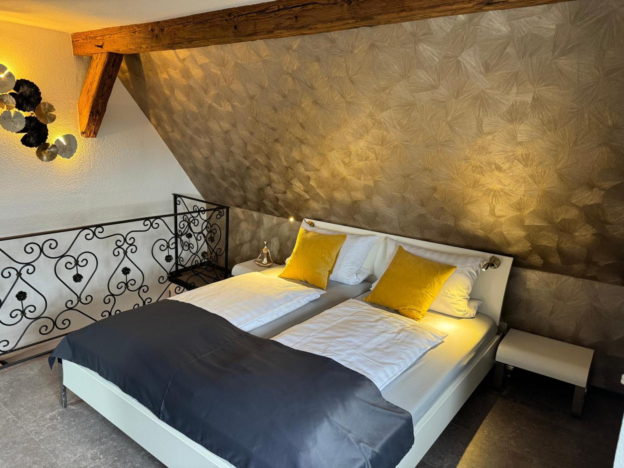 #Stadtspeicher - Suite Goldener Stern In Der Altstadt Rothenburg ob der Tauber Buitenkant foto